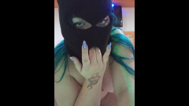 Hands up!! Sexy criminal masked Girl~