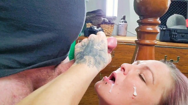 Hot blowjob with nice cumshot all over her face