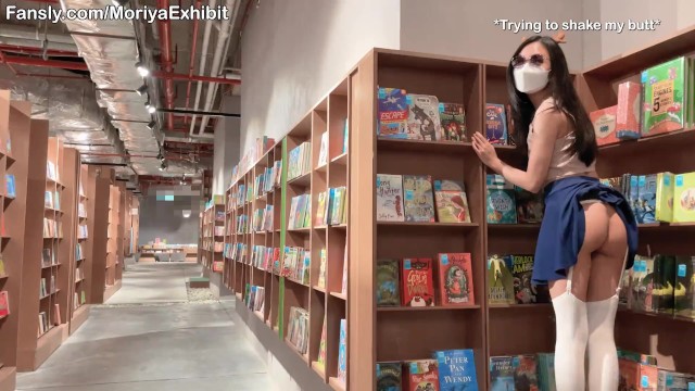 Teaser - Risky Flashing my Asian Pussy & Small Tits in a Pretty Bookstore ???? in Christmas month????